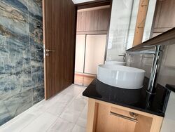 Belgravia Ace (D28), Terrace #605182831